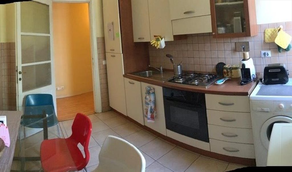 Stanze e Posti Letto in Affitto - Via Costantino, XI Municipio - affitto stanza | Roomgo - Image 2