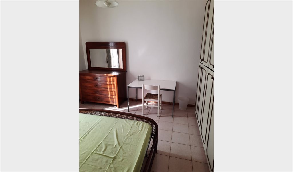 Stanze e Posti Letto in Affitto - Via Giuseppe Dagnini, Santo Stefano - FREE NOW | Roomgo - Image 4