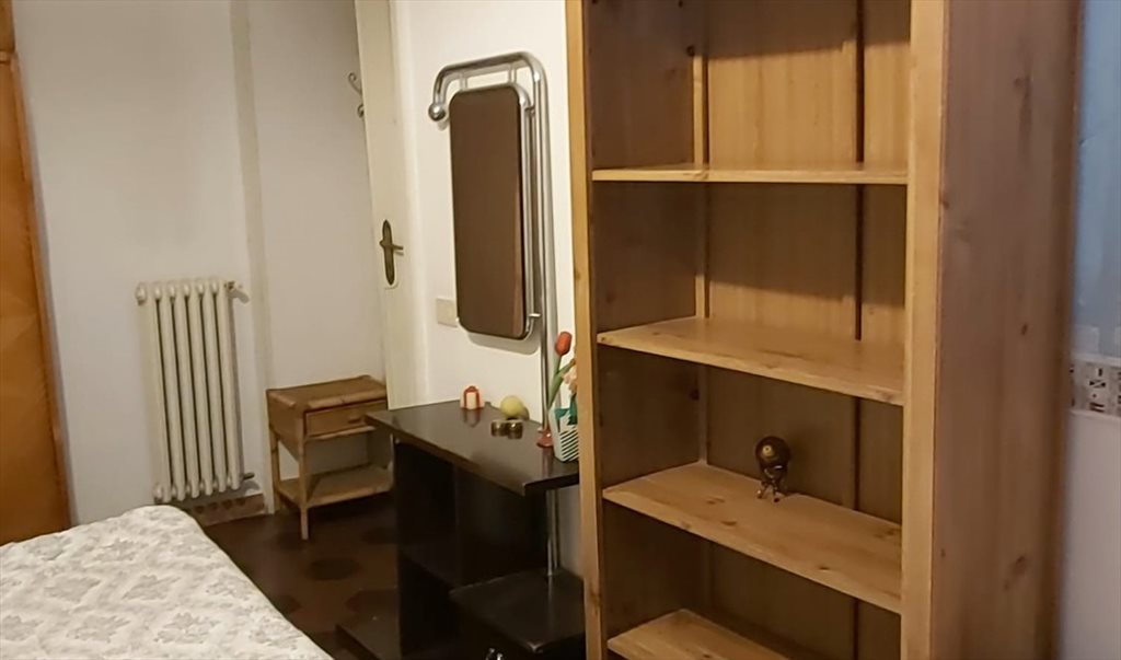 Stanze e Posti Letto in Affitto - Via la Marmora, I Municipio - Affittasi | Roomgo - Image 3