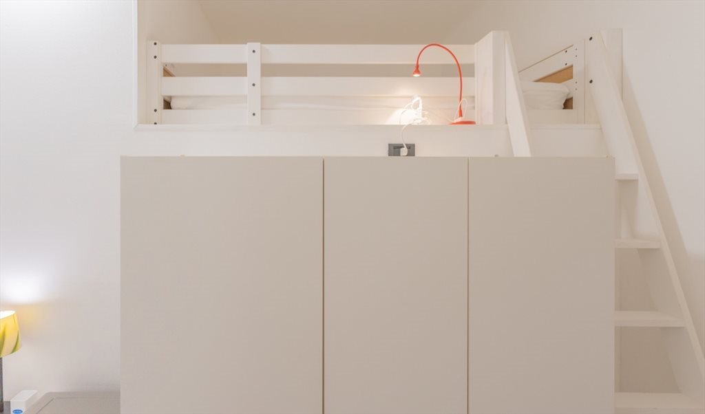 Stanze e Posti Letto in Affitto - Via Santa Monica, Porta Nuova-Bovisa-Niguarda-Fulvio Testi - Camera singola a Milano vicino metro lilla Cà Granda | Roomgo - Image 3