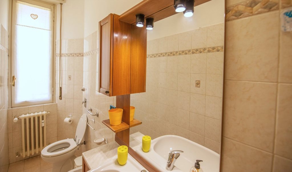 Stanze e Posti Letto in Affitto - Via Santa Monica, Porta Nuova-Bovisa-Niguarda-Fulvio Testi - Camera singola a Milano vicino metro lilla Cà Granda | Roomgo - Image 6