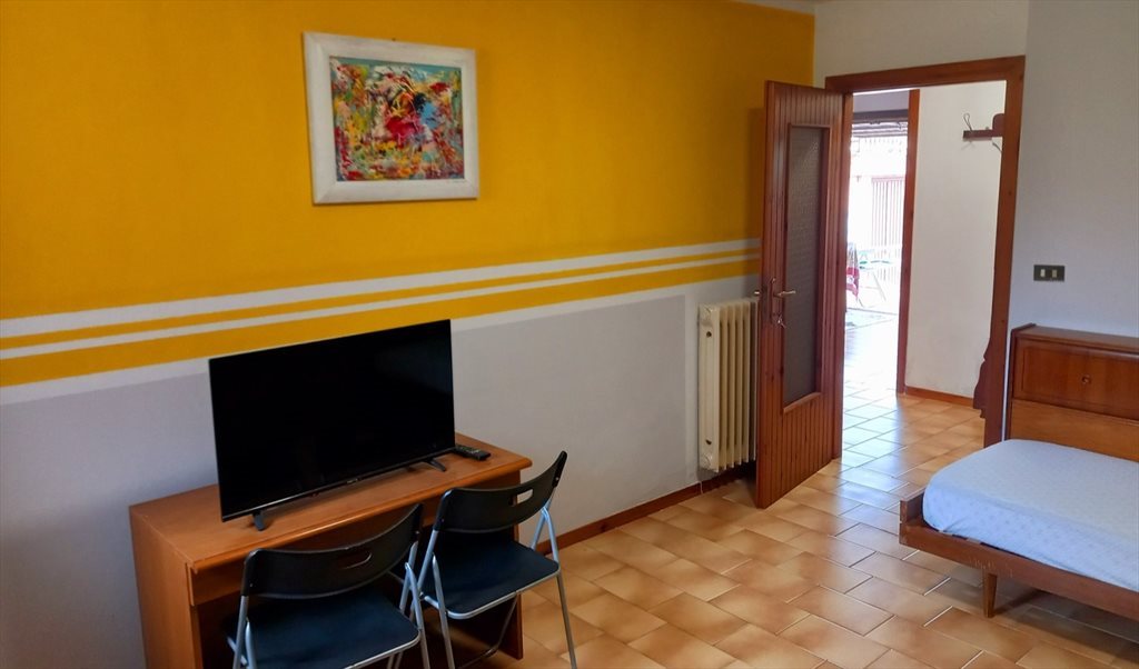 Stanze e Posti Letto in Affitto - Via Villabella, Villabella - Ampia stanza singola | Roomgo - Image 2