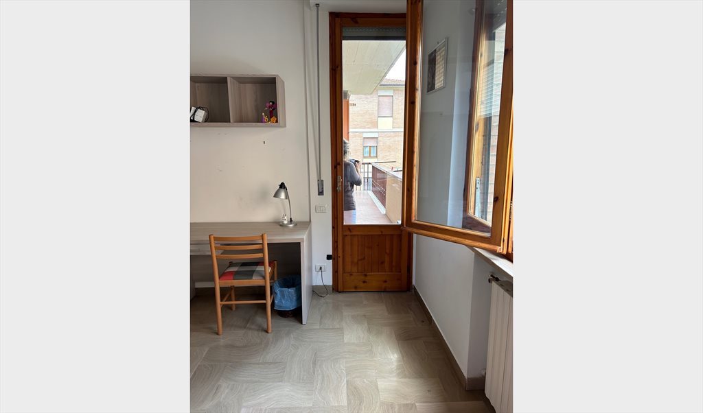 Stanze e Posti Letto in Affitto - Via Sicilia, Belverde - Grande stanza singola | Roomgo - Image 6