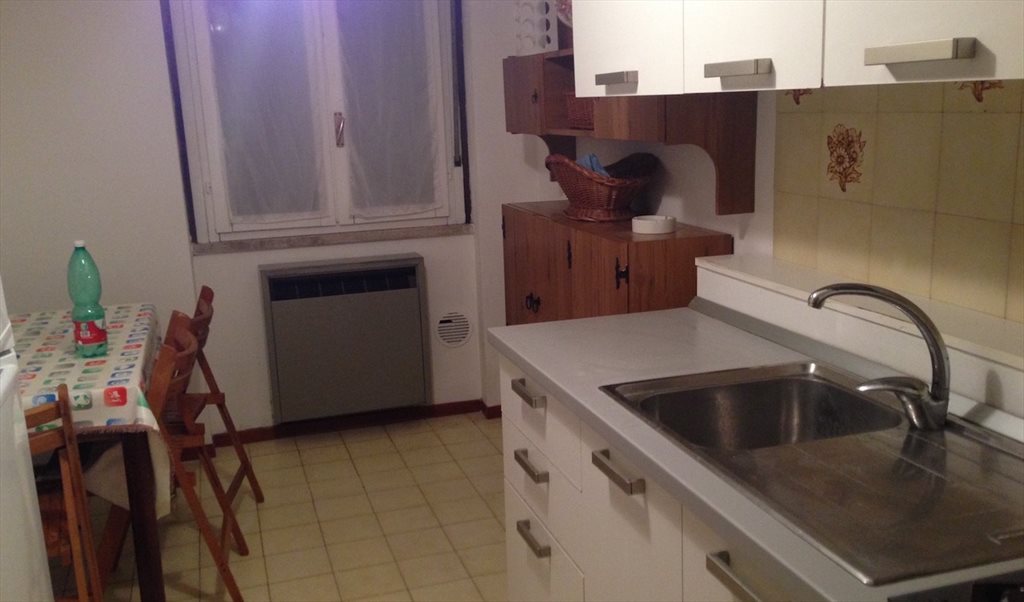 Stanze e Posti Letto in Affitto - Via Giuseppe Di Vittorio, San Donato Milanese - camera singola con bagno privato san donato milanese | Roomgo - Image 4