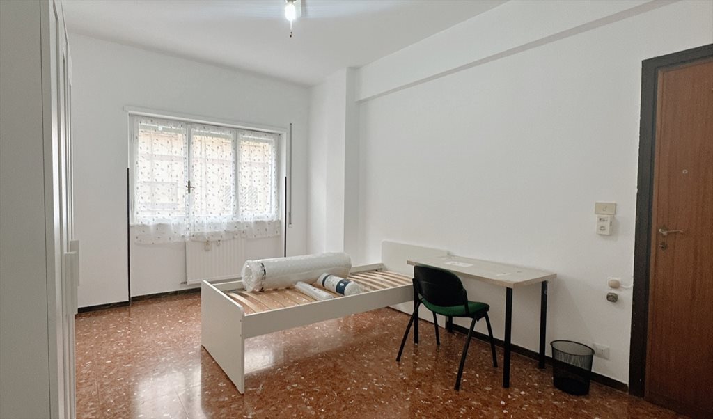 Stanze e Posti Letto in Affitto - Via Collatina, VI Municipio - Affitto n'.3 stanza uso singola | Roomgo - Image 2