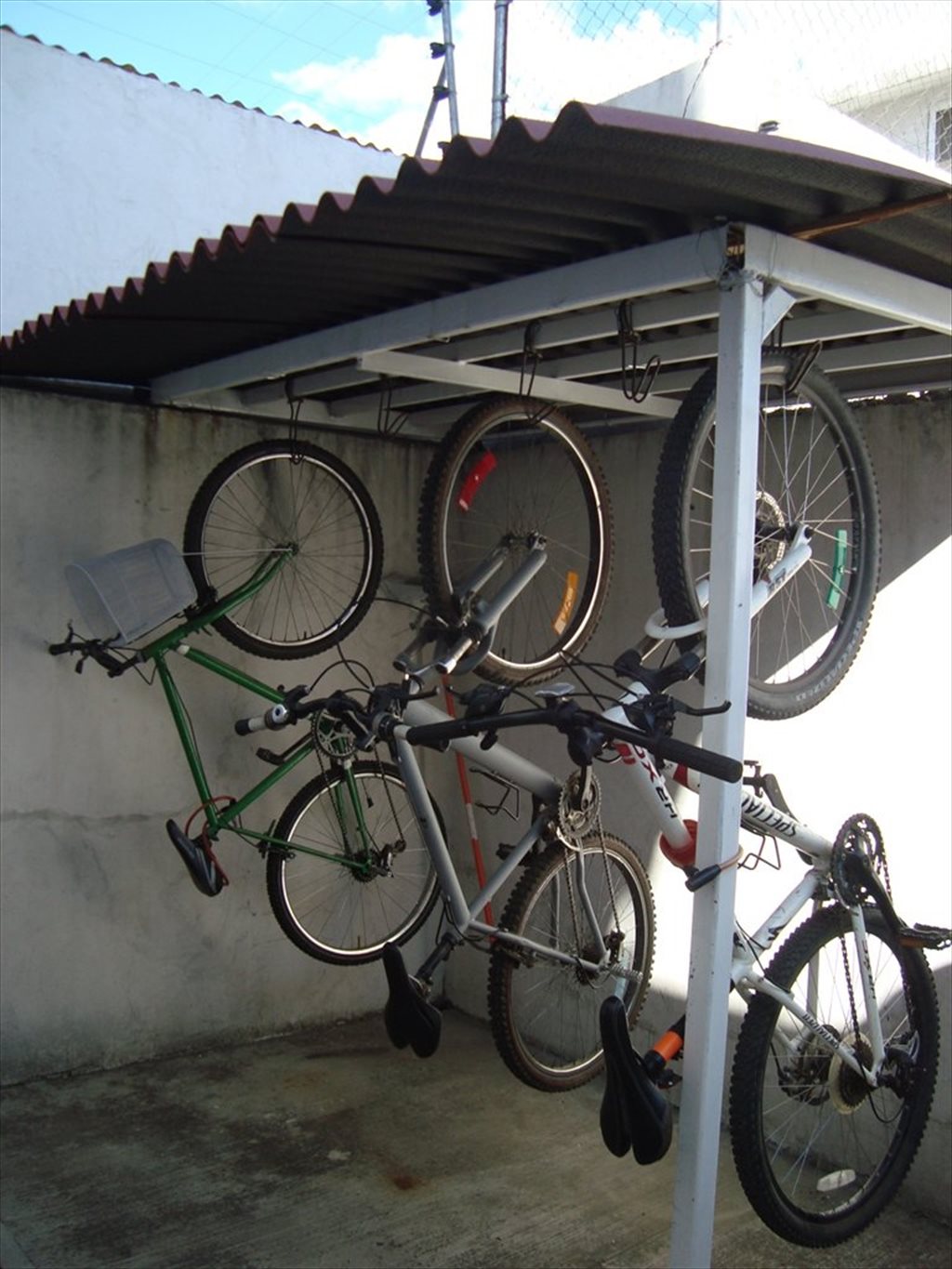 Internet muy Rapido, Limpio, a lado de la  Udlap! Semi Amueblado. - Privada Morillotla, Real De San Pedro | Roomgo - Image 4