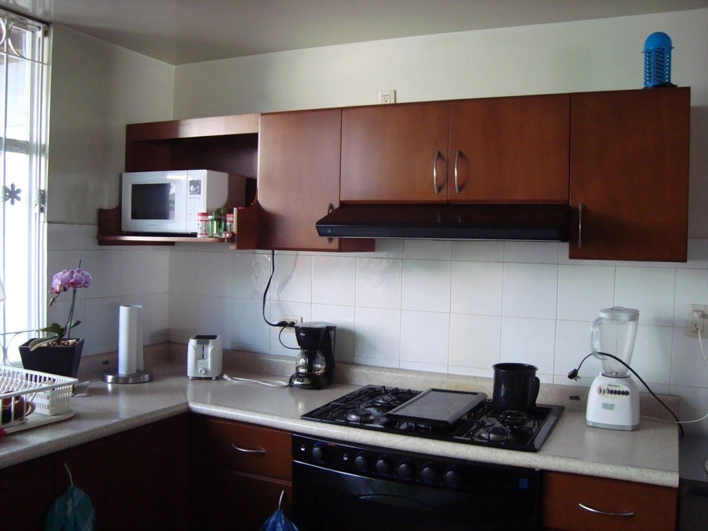 Internet muy Rapido, Limpio, a lado de la  Udlap! Semi Amueblado. - Privada Morillotla, Real De San Pedro | Roomgo - Image 5