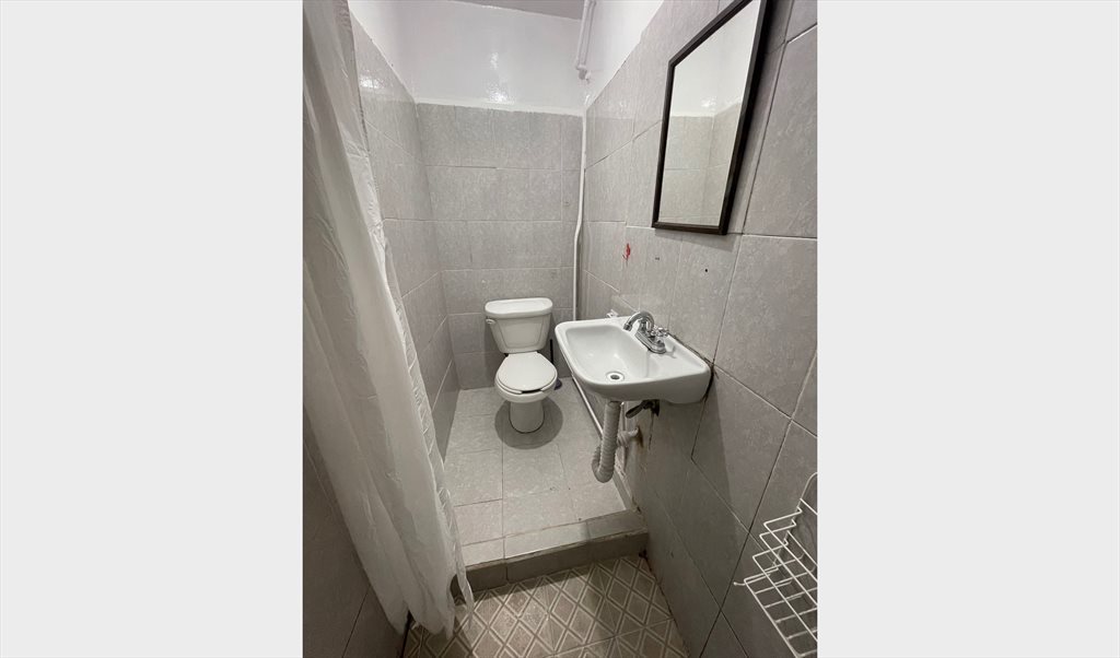 NARVARTE, RECAMARA AMUEBLADA CON SERVICIOS Y  BAÑO PRIVADO . - Avenida Doctor José María Vértiz, Vertiz Narvarte | Roomgo - Image 7