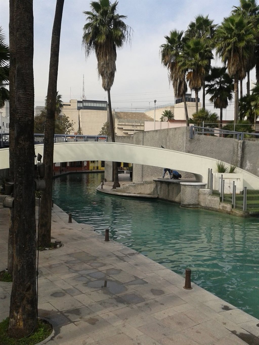 habitaciones individuales - Calle Valentín Gómez Farías, Centro De Monterrey | Roomgo - Image 2