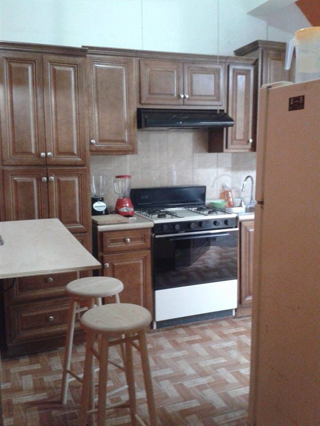 habitaciones individuales - Calle Valentín Gómez Farías, Centro De Monterrey | Roomgo - Image 4