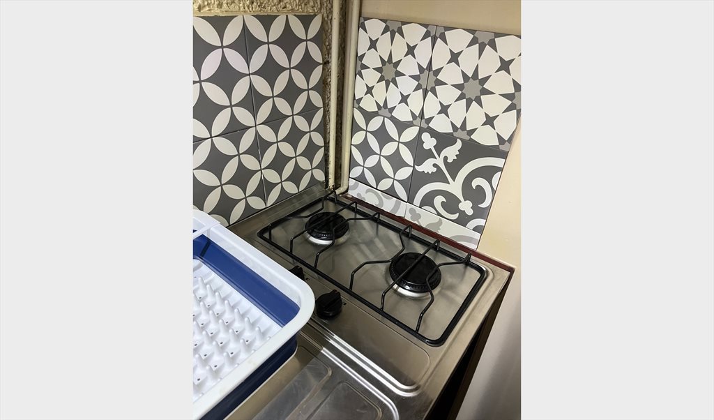 Rento recamara amueblada. - Calle Belén de las Flores, Lomas De Centenario | Roomgo - Image 7