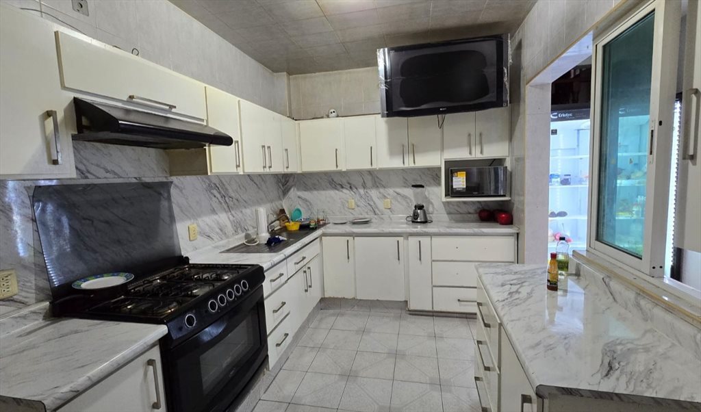 2 Habitaciones Amuebladas UNAM INP TEC.UVM Zona Hospitales de 1  hasta 4 personas baño privado 2 lit - Marte, Cantil del Pedregal | Roomgo - Image 7