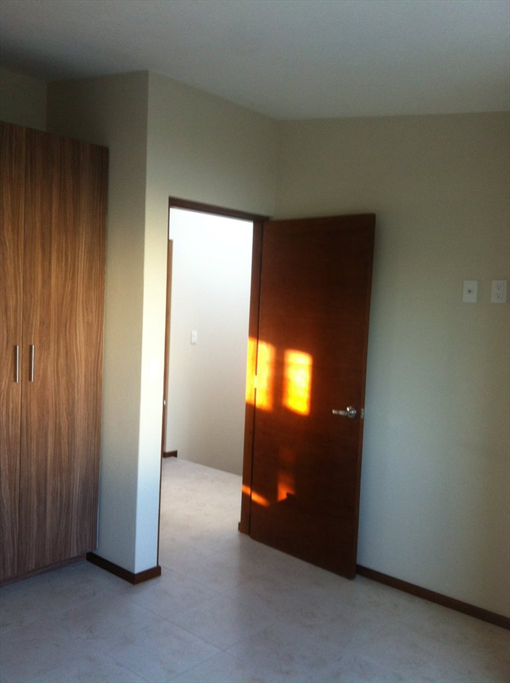 RENTO CUARTO EN FRACCIONAMIENTO MUY AGRADABLE!!! - Prolongación Constituyentes, Bosque De Los Encinos | Roomgo - Image 3