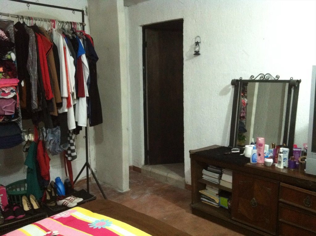 Recamara E - Valle del Canadá - Avenida Arturo B. de la Garza, Roble Residencial Cuarto Sector | Roomgo - Image 2