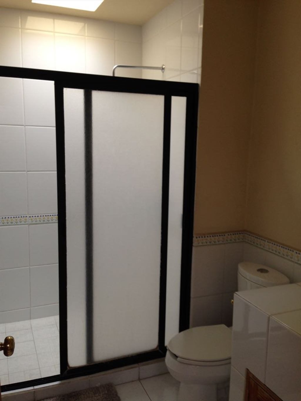 RENTA DE RECAMARAS EN BONITA CASA - Calle Mar Mediterráneo, Las Hadas | Roomgo - Image 8