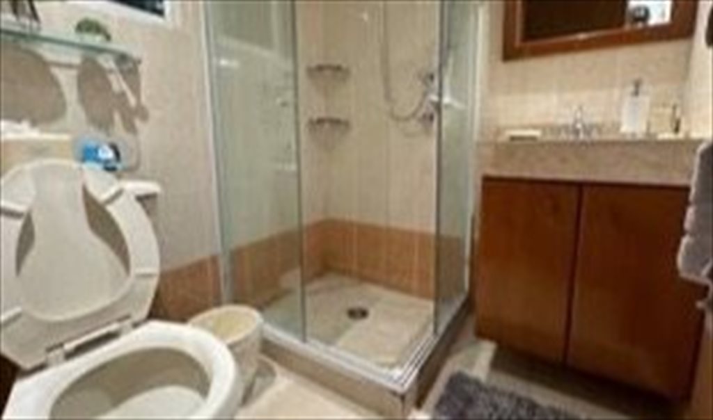 Renta habitación a Mujer - Avenida Álvaro Obregón, Roma Norte | Roomgo - Image 3