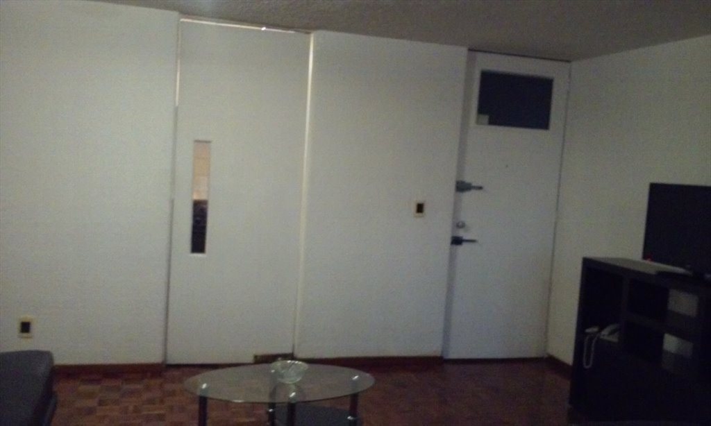 DEPARTAMENTO COMPARTIDO - Calle José Sánchez Trujillo, San Alvaro | Roomgo - Image 4