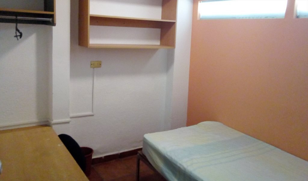 RECAMARA UVP, TROZMER, UNAM-Puebla, IDEA-Uni, LIVERPOOL PLAZA Crystal Desde:$2,800.00 Califica para  - Calle 3 Sur, El Cerrito | Roomgo - Image 4