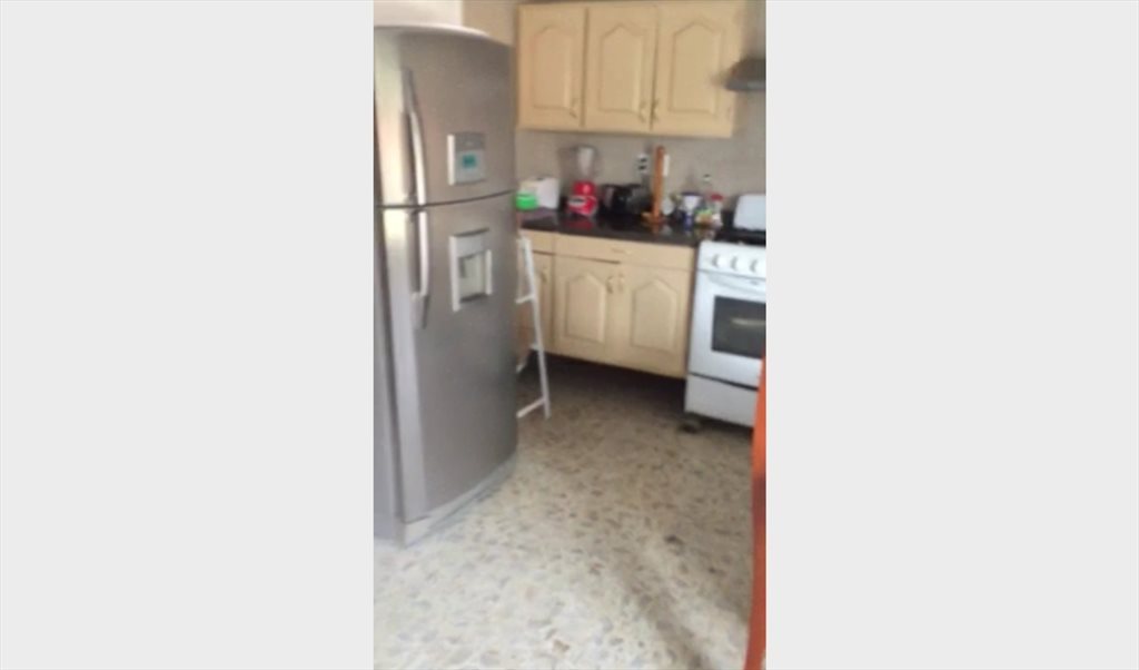 Providencia en casa profesionistas y estudiantes - Calle Florencia, Italia Providencia | Roomgo - Image 6