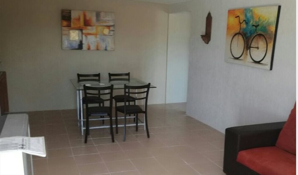 En Cholula recamara con todos los servicios - Avenida 5 de Mayo, Santiago Mixquitla | Roomgo - Image 8