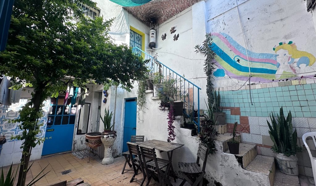 Casa Margarito - Calle Reforma, Zona Centro | Roomgo - Image 6