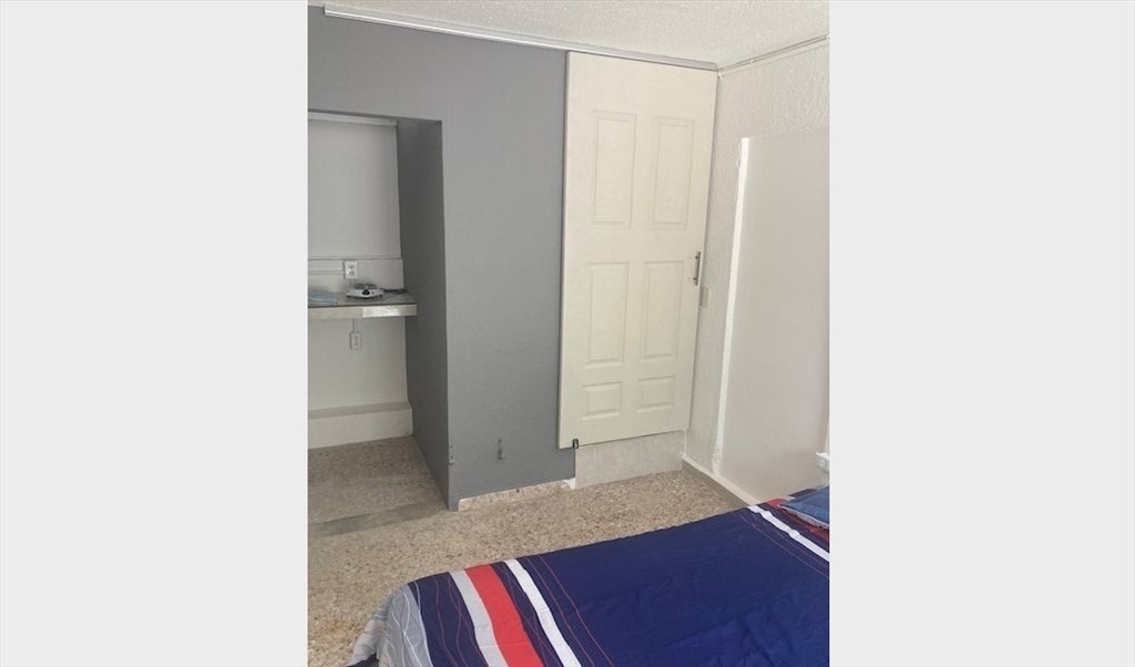 Rento estudio céntrico - Las Playas, 011 | Roomgo - Image 5