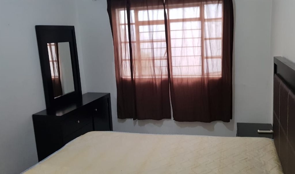 HABITACIONES INDIVIDUALES PARA ESTUDIANTES CUCSH, CUCS, - Calle Magisterio, Artesanos | Roomgo - Image 2