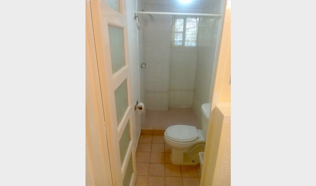 lindo cuarto  en renta - Calle Puebla, Roma Norte | Roomgo - Image 3