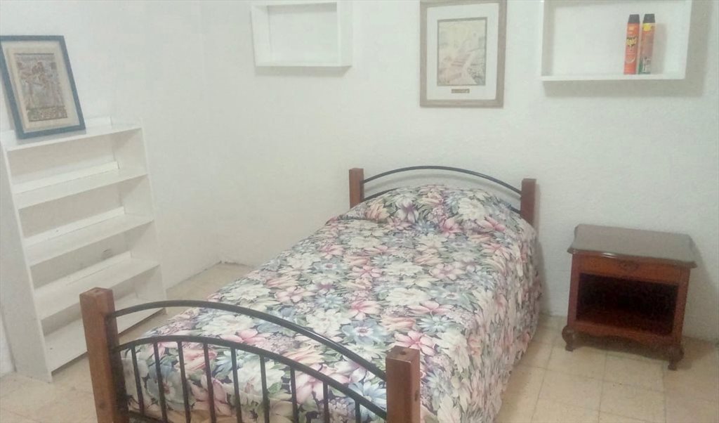 lindo cuarto  en renta - Calle Puebla, Roma Norte | Roomgo - Image 4