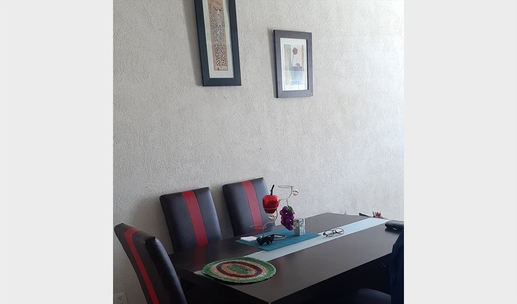 Casa huéspedes Los Tréboles - Calle de la Virtud, Los Treboles | Roomgo - Image 2