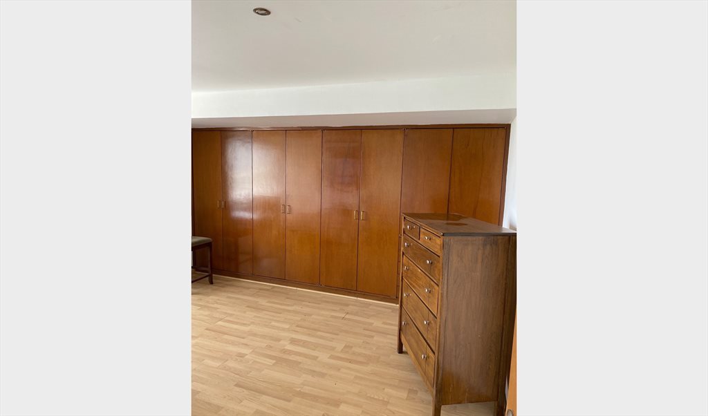 Cuarto Amueblado con vista hermosa - Avenida Hidalgo, Ladron De Guevara | Roomgo - Image 5