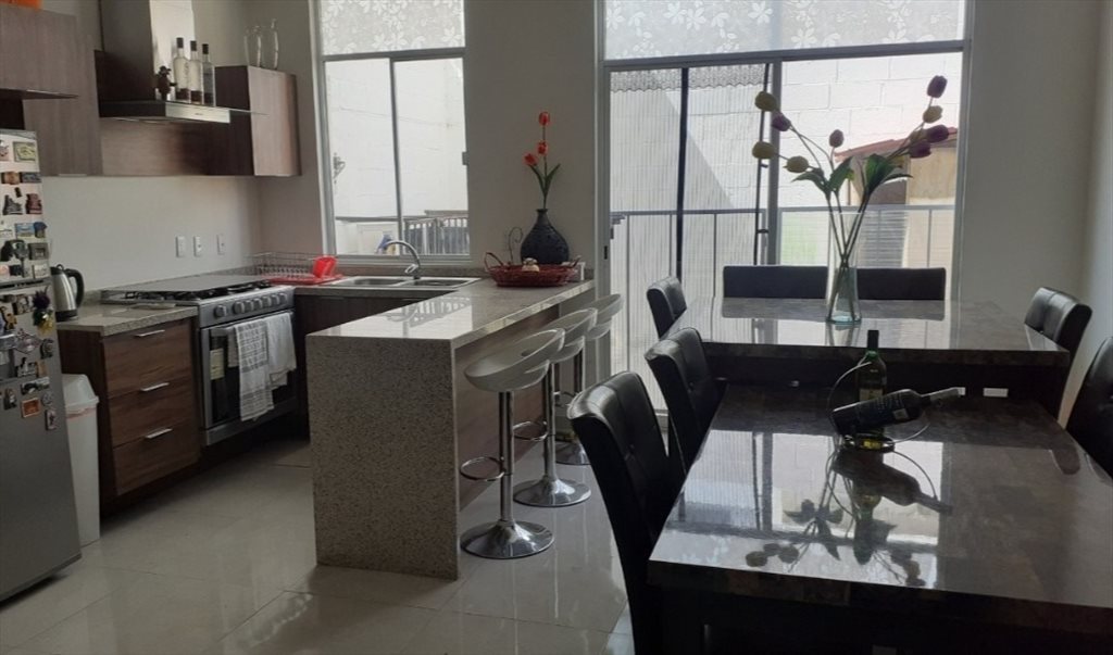 Hab por Galerias Santa Anita (salida a Colima) - Calle Francisco I Madero, Los Espinos | Roomgo - Image 6