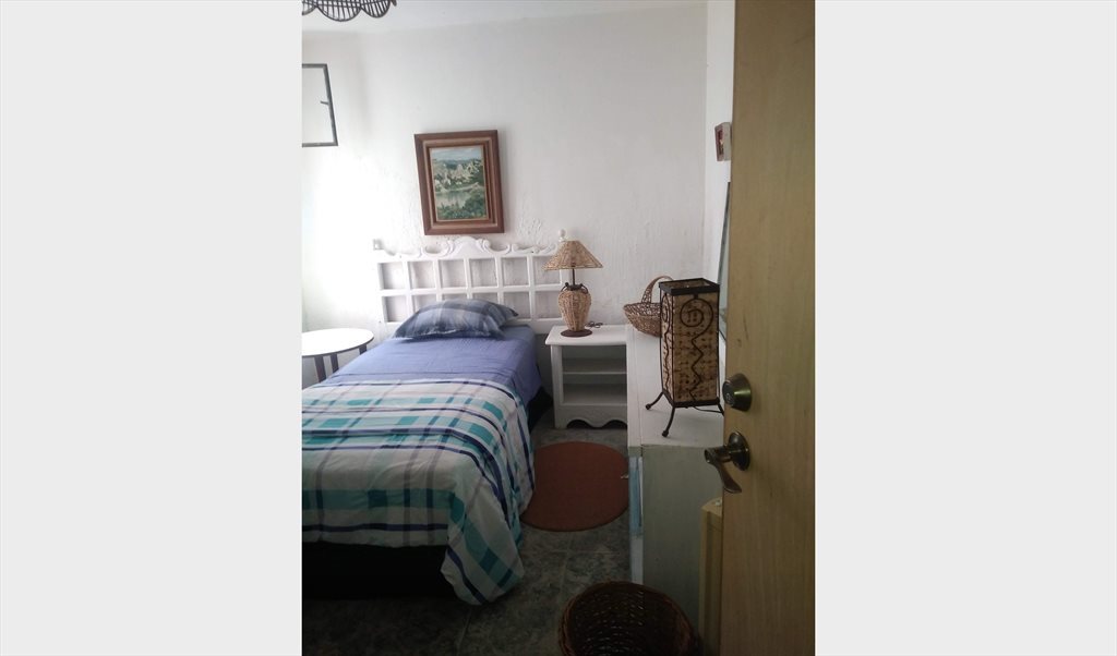 Agradables Cuartos INDIVIDUALES con Baño Privado - Privada Ricardo Flores Magón, Zoquipan | Roomgo - Image 7