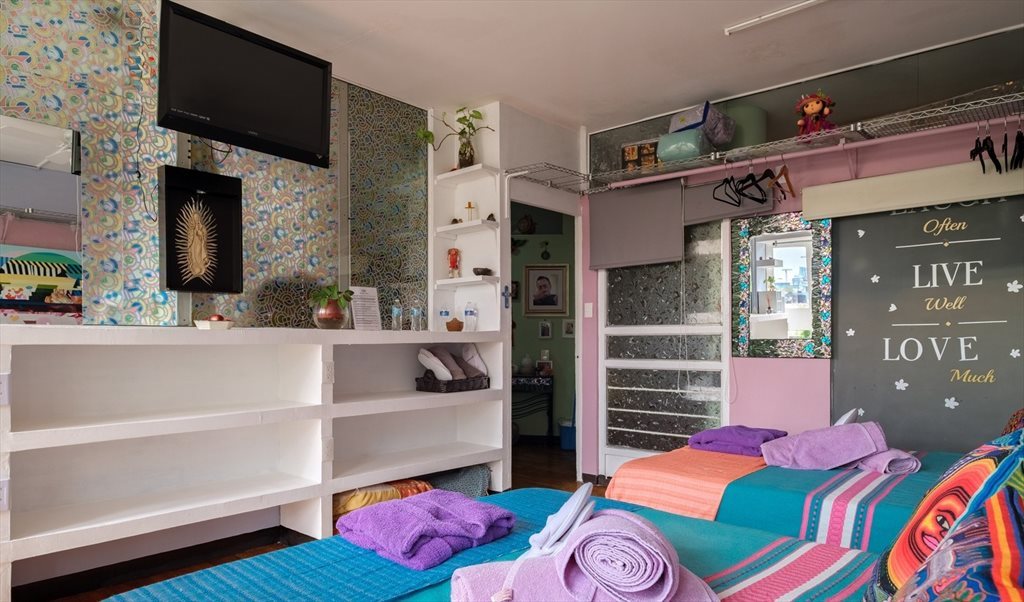 HABITACIÓN CON BALCÓN PRIVADO AMUEBLADA EN POLANQUITO - Calle Julio Verne, Polanco | Roomgo - Image 3