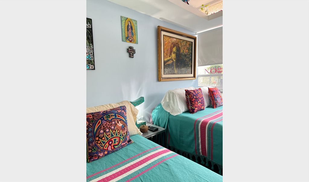 HERMOSA Y AMPLIA CON 2 CAMAS QUEEN SIZE/ SUPER VISTA Y BALCON PARQUE LINCOLN POLANQUITO - Calle Julio Verne, Polanco | Roomgo - Image 3