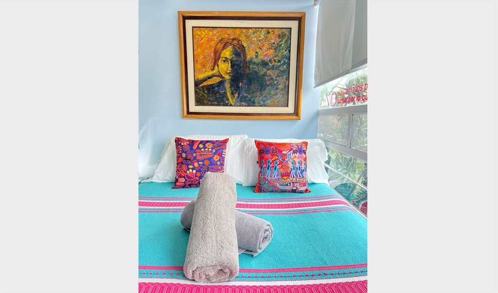 HERMOSA Y AMPLIA CON 2 CAMAS QUEEN SIZE/ SUPER VISTA Y BALCON PARQUE LINCOLN POLANQUITO - Calle Julio Verne, Polanco | Roomgo - Image 6