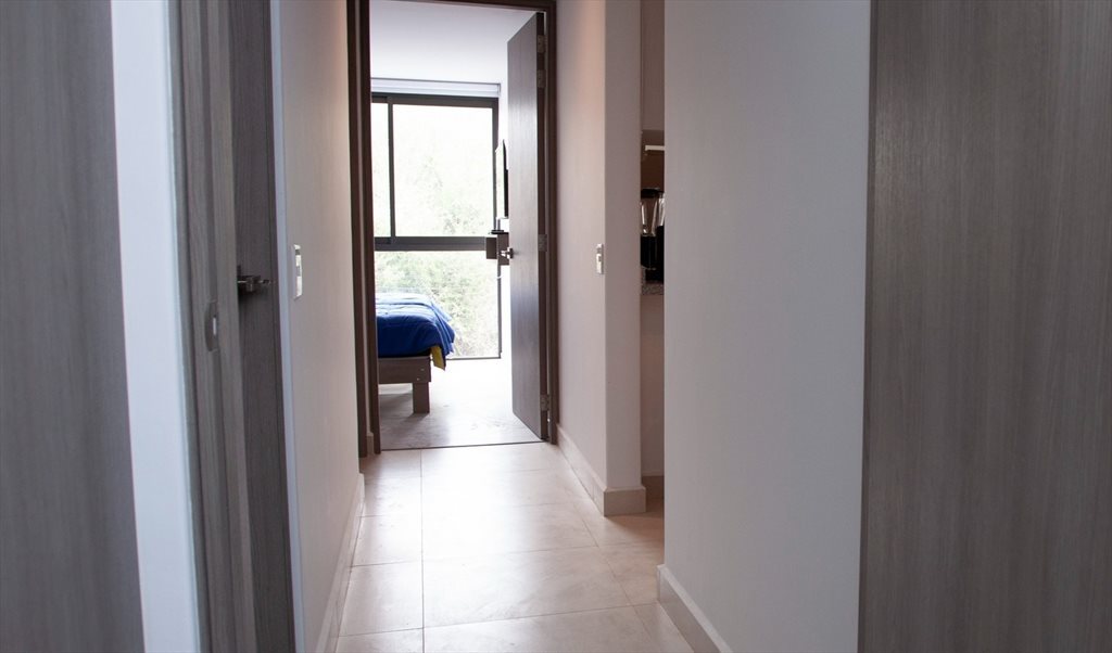 Habitación amueblada con TODOS los servicios (ROOMIE) CON BAÑO PRIVADO - Calle Lucas Alamán, Obrera | Roomgo - Image 5