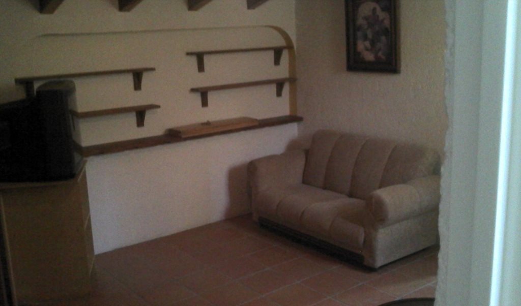 Loft en Jurica - Avenida 1a. de Robles, Jurica | Roomgo - Image 2