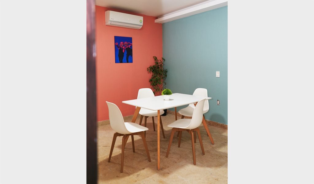 Habitación Amueblada en Mexicaltzingo, con Servicios Incluidos y Amenidades Premium  - Calle Mexicaltzingo, Mexicaltzingo | Roomgo - Image 4