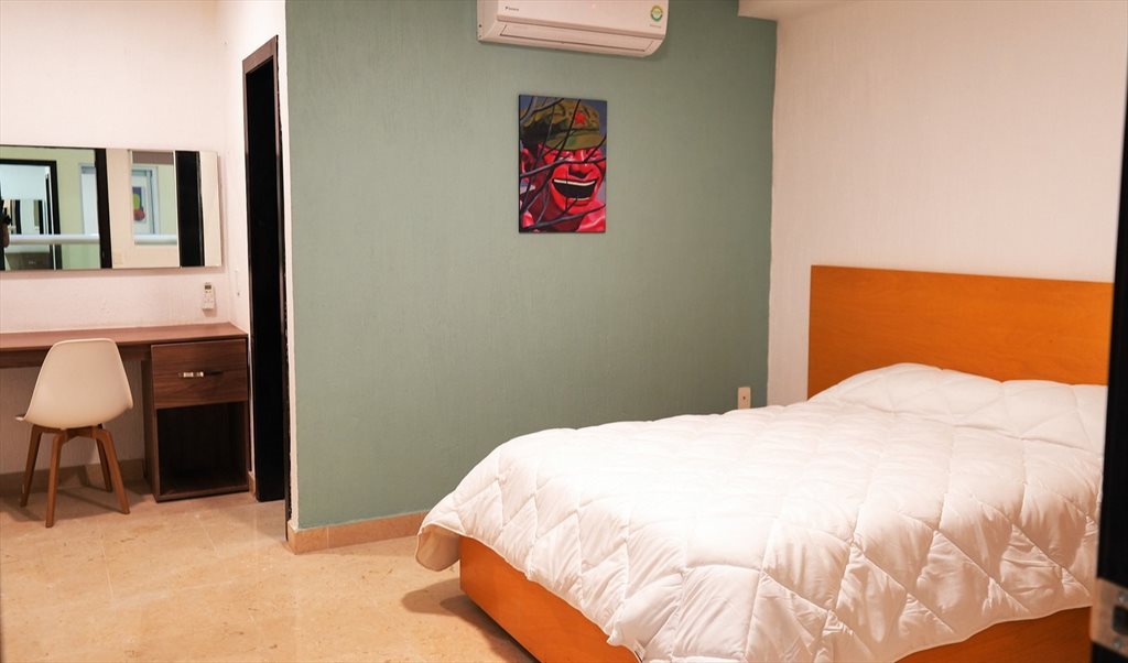 Habitación Amueblada en Mexicaltzingo, con Servicios Incluidos y Amenidades Premium  - Calle Mexicaltzingo, Mexicaltzingo | Roomgo - Image 8