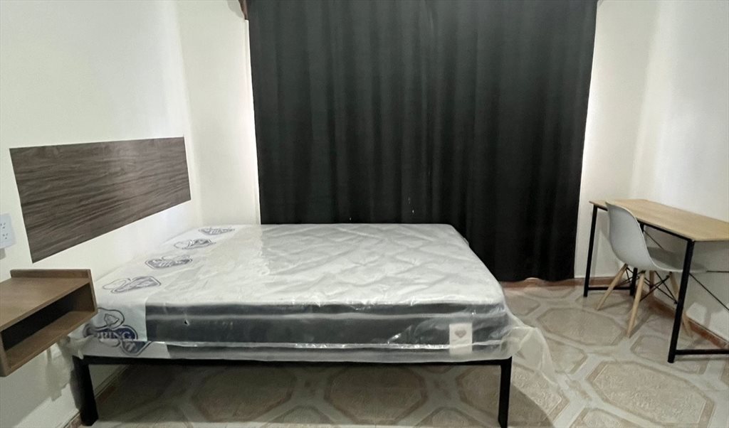 Renta cuarto equipado con baño privado en el centro de Queretaro! - Avenida 21 de Marzo, San Francisquito | Roomgo - Image 5
