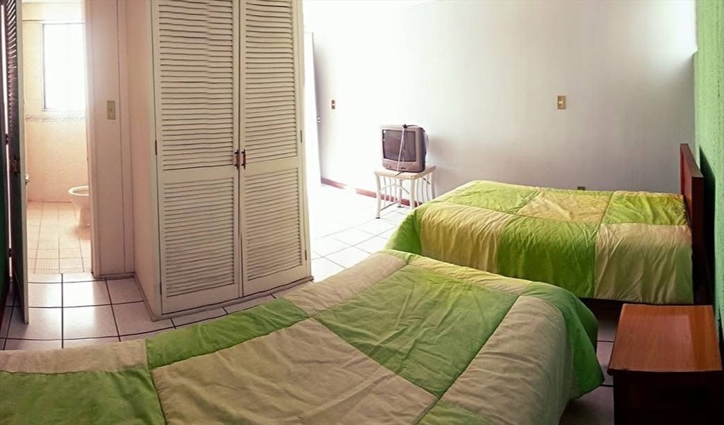 DEPARTAMENTO TIPO ESTUDIO - 1 RECÁMARA - AMUEBLADO & SERVICIOS INCLUIDOS - Calle Francisco de Ayza, San Juan De Dios | Roomgo - Image 3