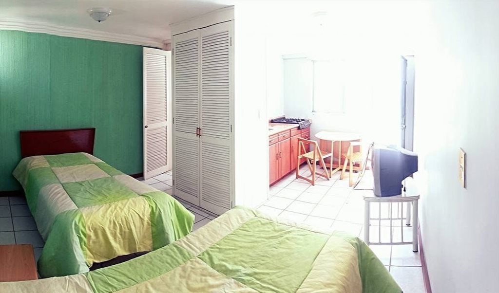 DEPARTAMENTO TIPO ESTUDIO - 1 RECÁMARA - AMUEBLADO & SERVICIOS INCLUIDOS - Calle Francisco de Ayza, San Juan De Dios | Roomgo - Image 4