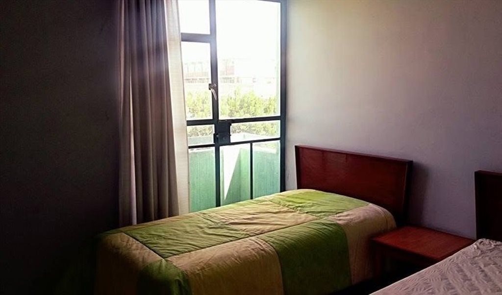 CUARTO EN RENTA EN DEPARTAMENTO DE - 2 RECÁMARAS - AMUEBLADO & SERVICIOS INCLUIDOS - Calle Francisco de Ayza, San Juan de Dios | Roomgo - Image 7