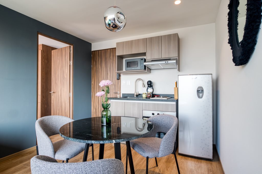 Ejército - Verde - Avenida Ejército Nacional Mexicano, Granada | Roomgo - Image 2