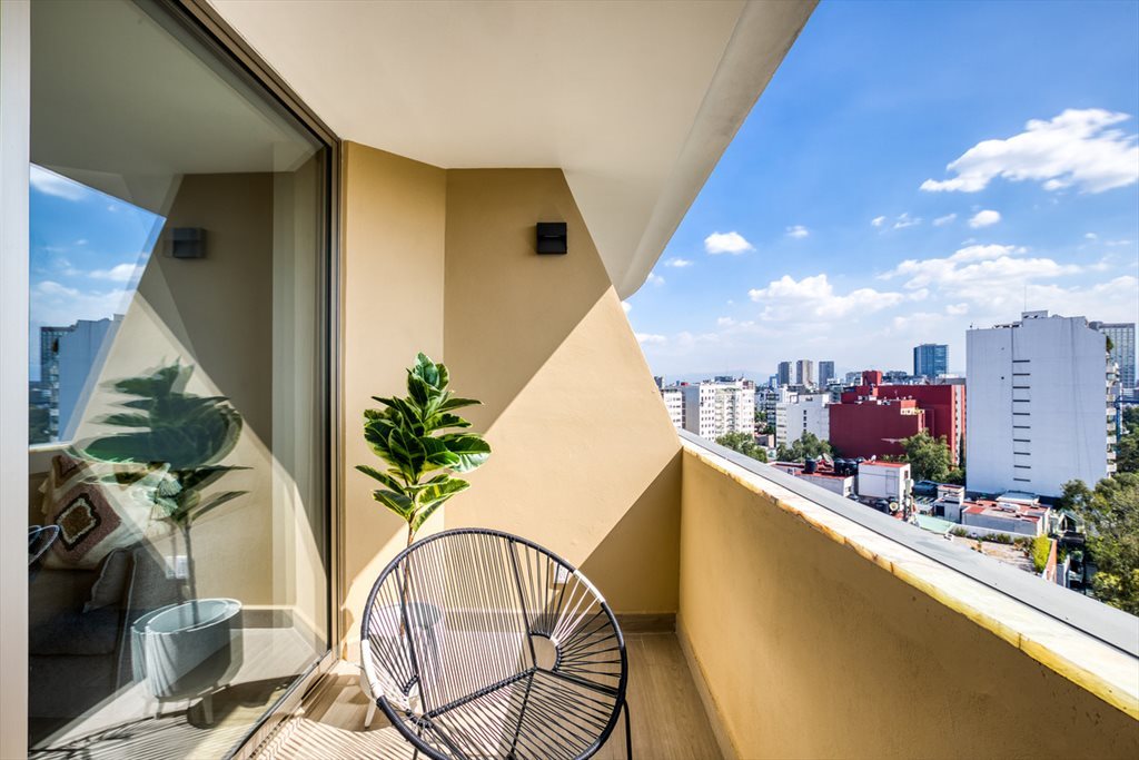 Ejército - Flor - Avenida Ejército Nacional Mexicano, Granada | Roomgo - Image 4