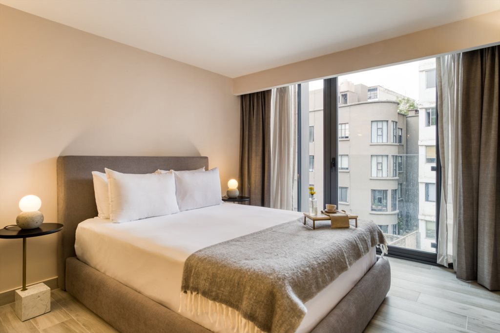 Ibsen - Studio Interior - Calle Enrique Ibsen, Polanco | Roomgo - Image 2