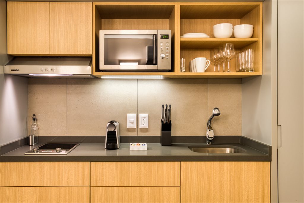 Ibsen - Studio Interior - Calle Enrique Ibsen, Polanco | Roomgo - Image 6