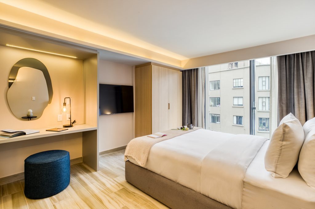 Ibsen - Suite Interior - Calle Enrique Ibsen, Polanco | Roomgo - Image 4