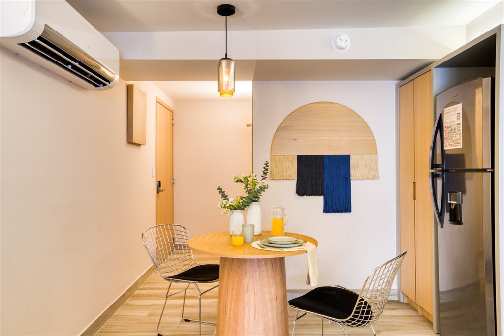 Ibsen - Suite Interior - Calle Enrique Ibsen, Polanco | Roomgo - Image 8